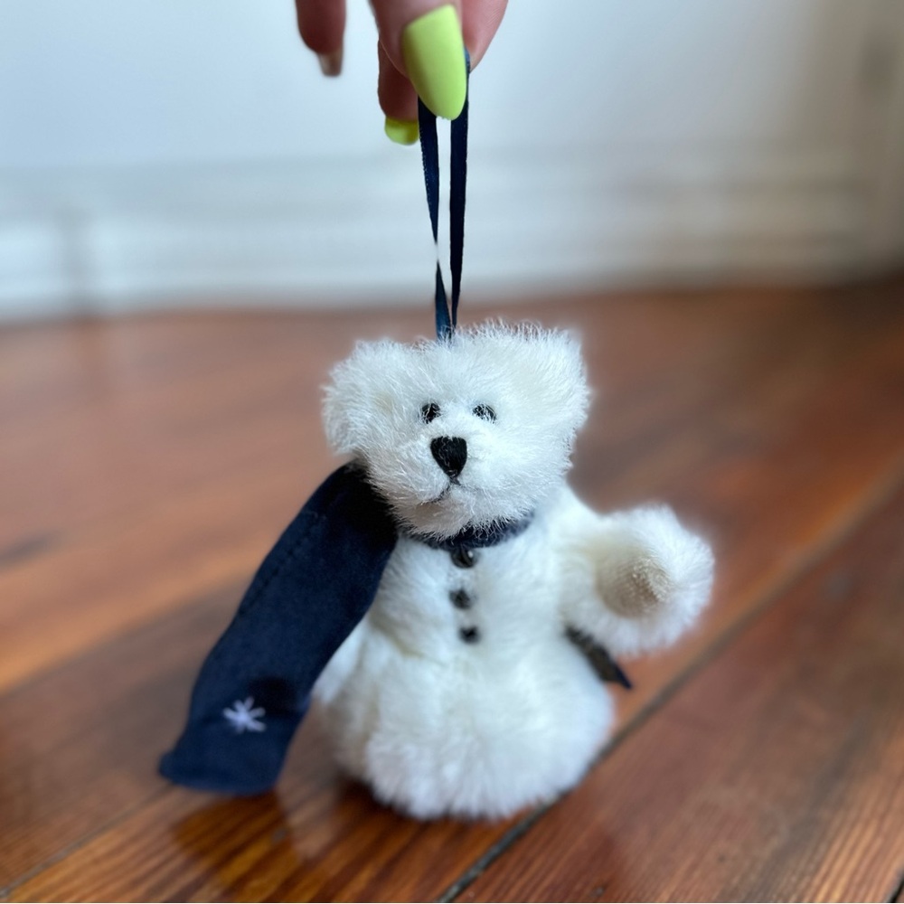 Vintage 90s The Boyd’s Collection Boyd’s Bear plush polar bear ornament